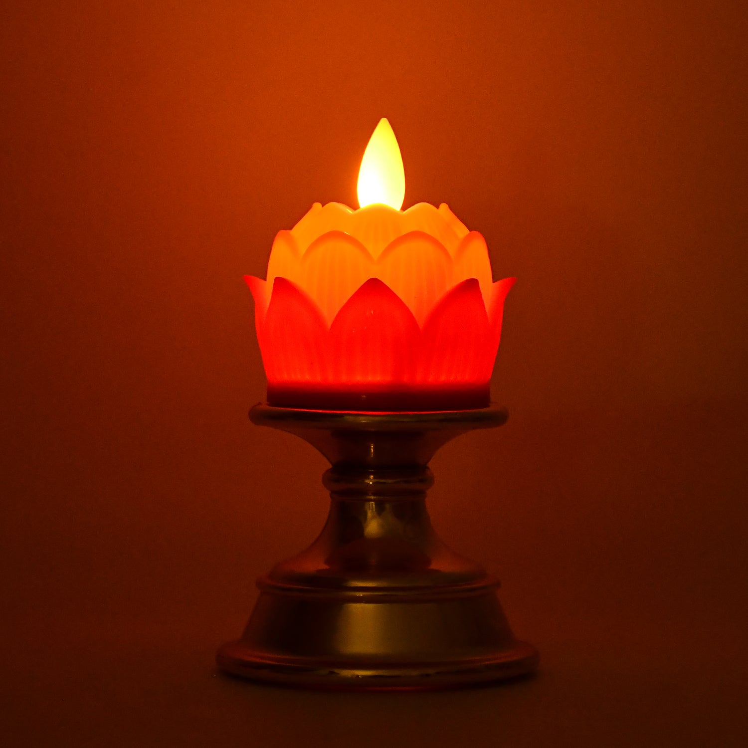 Premium Lotus Shaped LED Flameless Candle with Decorative Holder (1 Pc) Premium Lotus Shaped LED Flameless Candle with Decorative Holder (1 Pc)